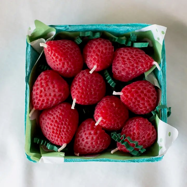 Happy Organics Beeswax Birthday Candles - Berries 10-Count