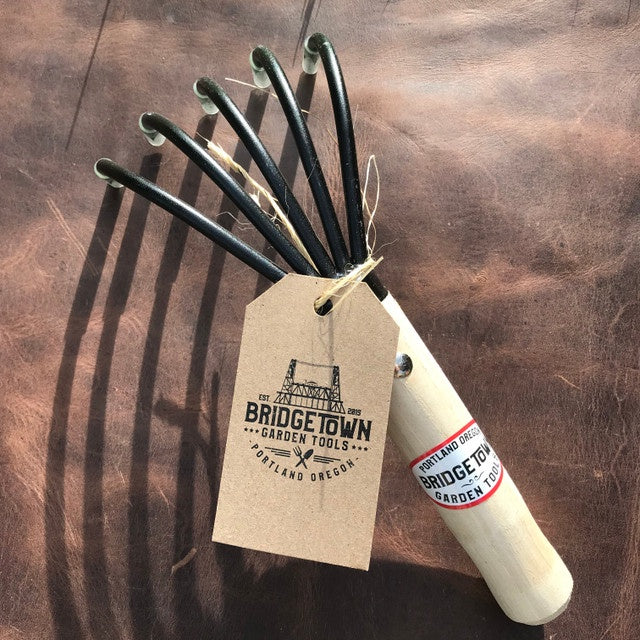 Cwra Rake Claw Rake Cultivator – Mother Earth Gardens