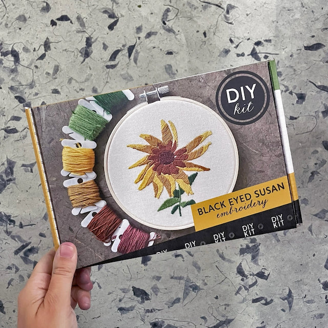 Kate Wyatt Fine Art - DIY Embroidery Kit - 5 inch