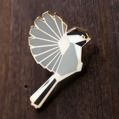 Prairi Lu Studio - Enameled Pins - Birds