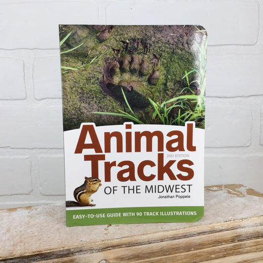 Animal Tracks of the Midwest (2nd Edition)