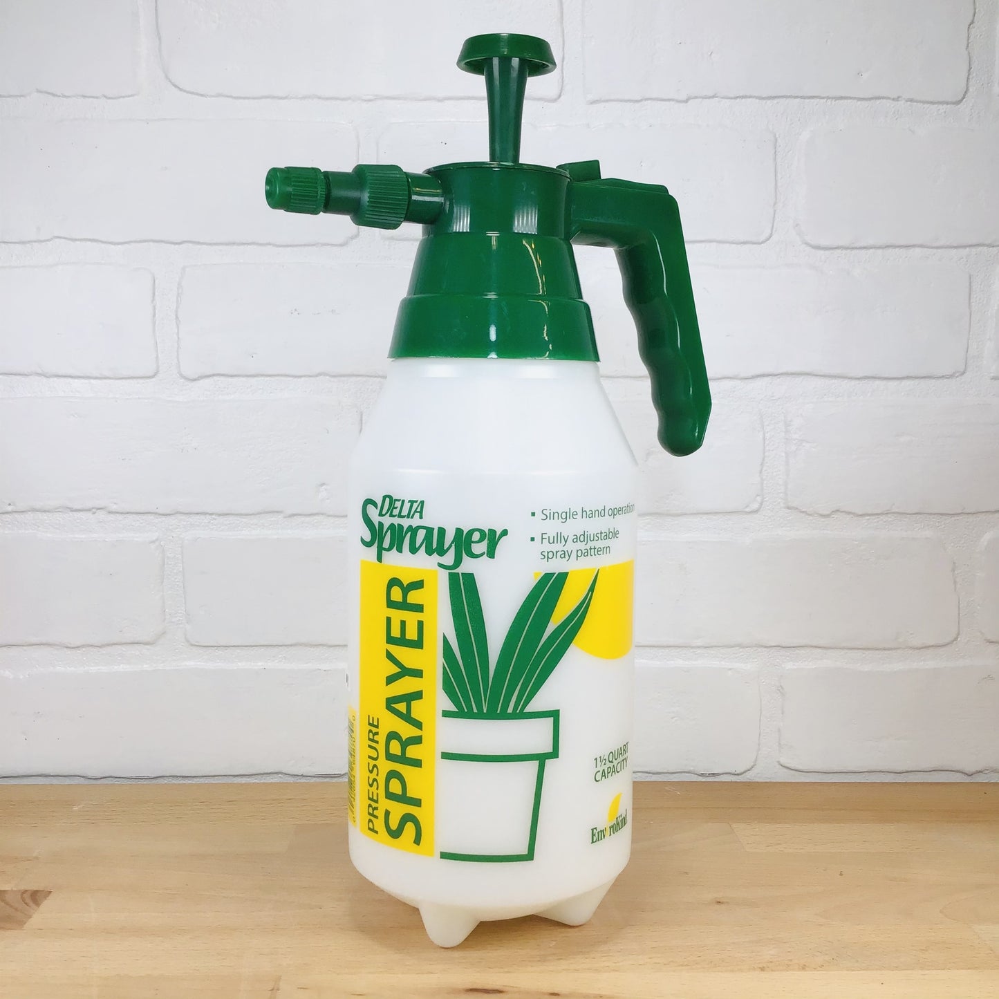 Universal Pump Sprayer - 48oz