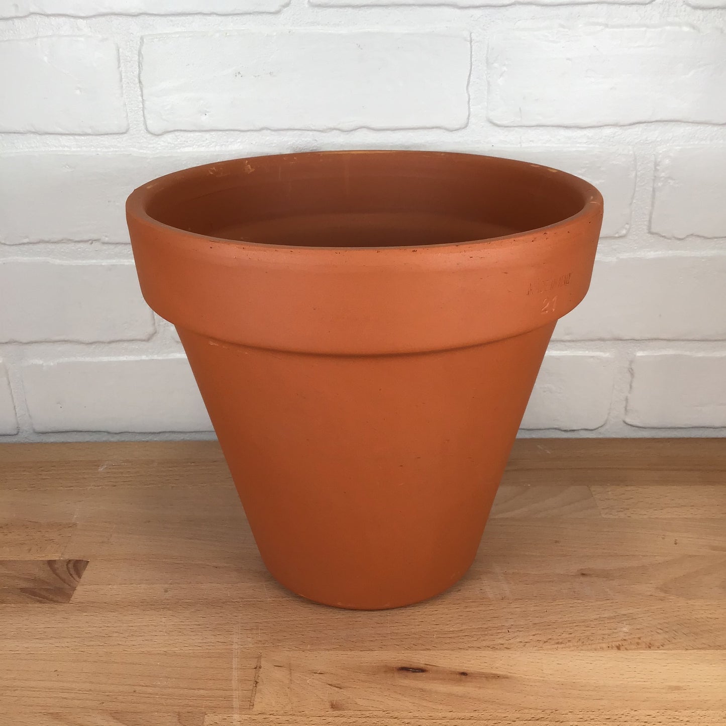 Standard Terracotta Pots