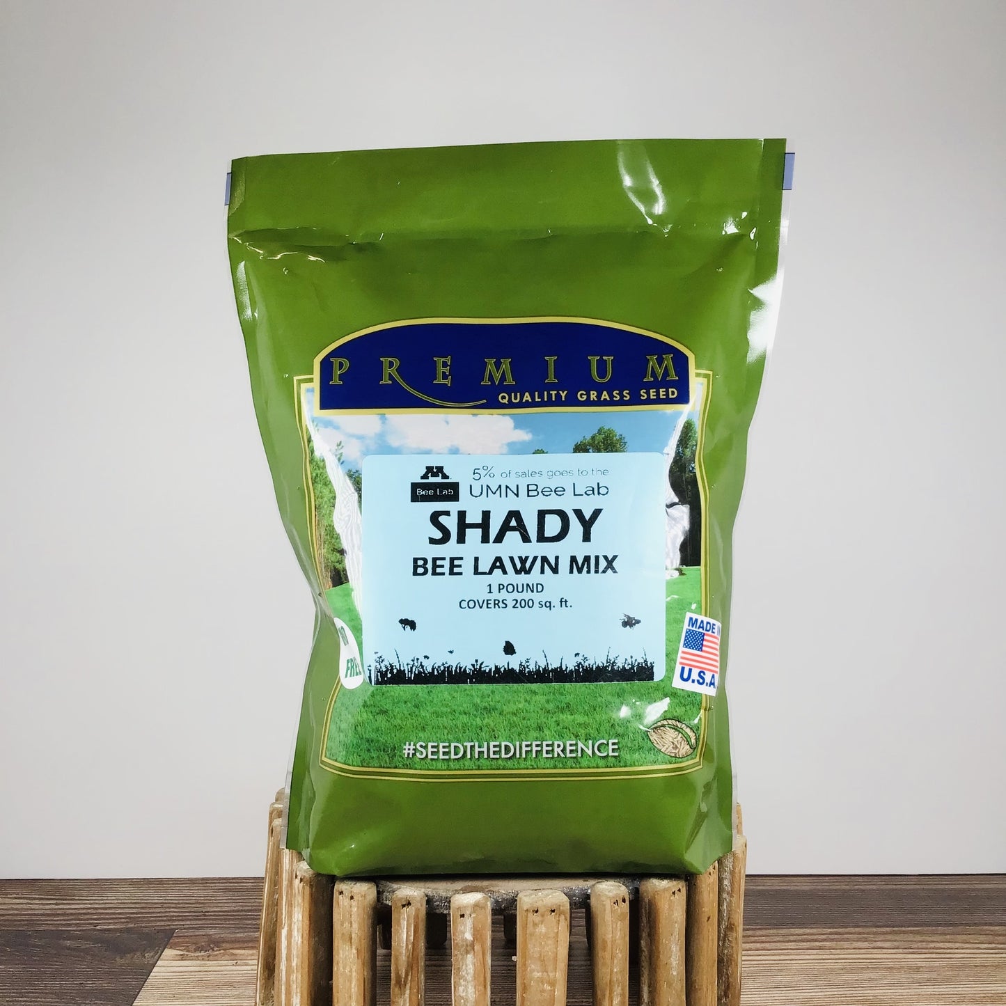 Bee Lawn Mix - Shady (includes grass seed) - 1 lb